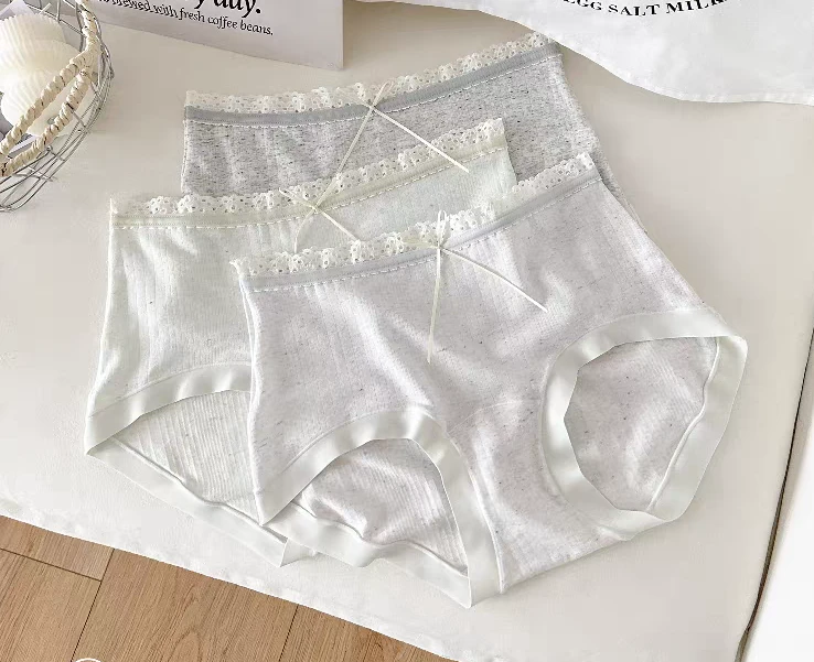 时尚夏季新款蕾丝短裤21325