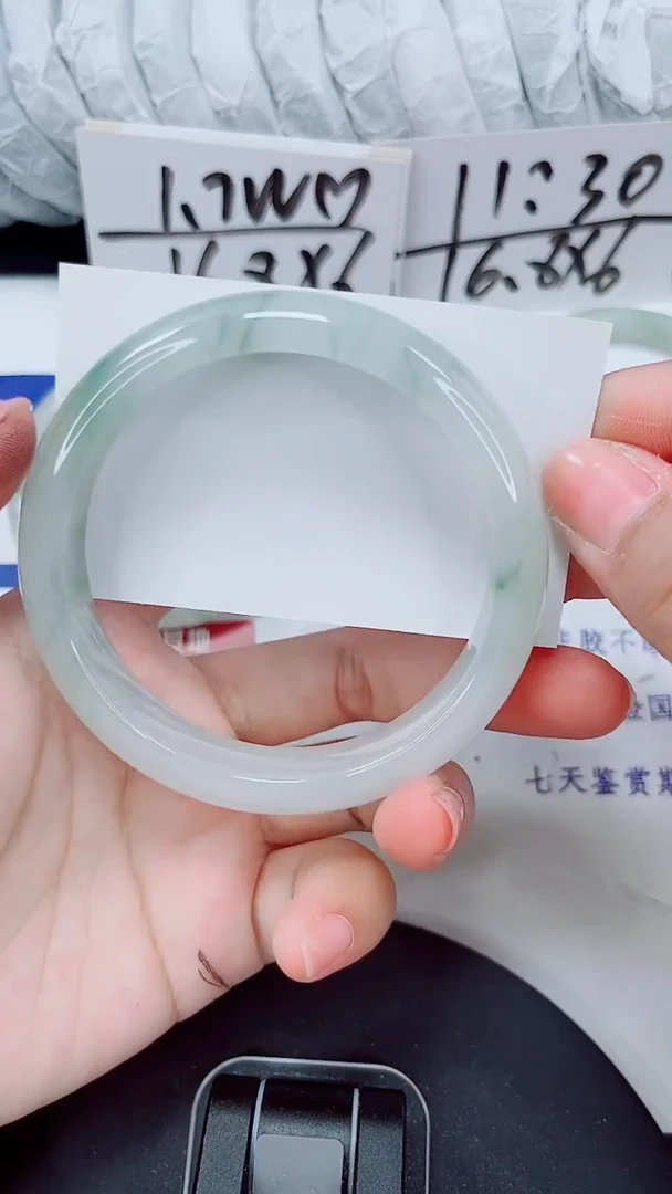 未镶嵌手镯石英质玉278-60/61