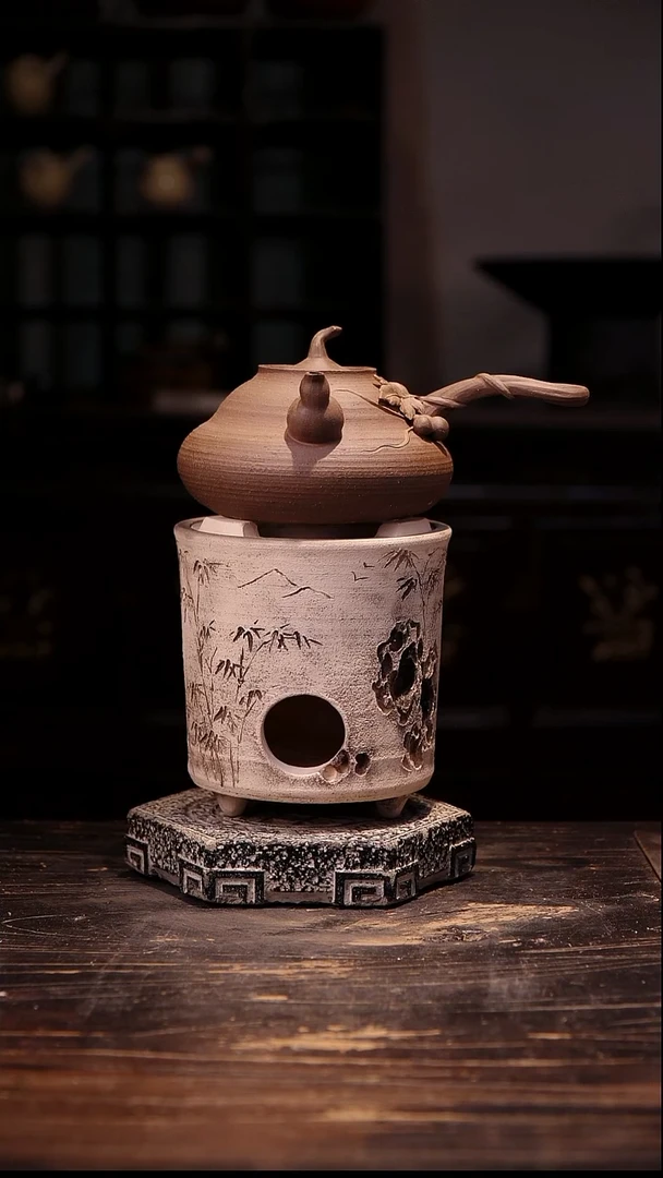 红*欢加电葫芦侧把加白三足雕刻