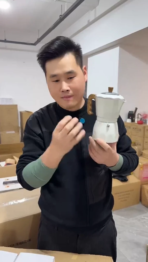 B款白色双阀四杯