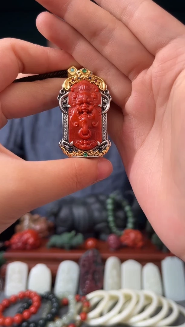 南红玛瑙未镶嵌颈饰吊坠