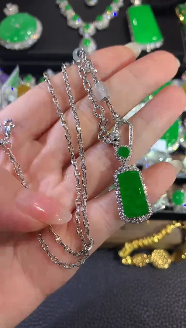 套链18K金镶嵌翡翠C96