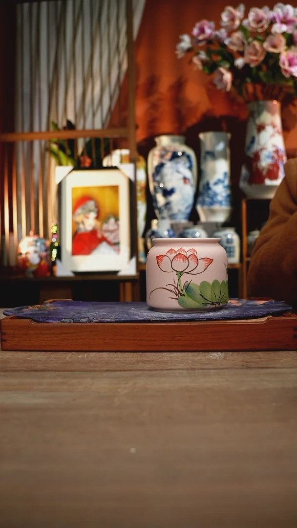 当代景德镇设计师釉下手绘陶瓷花瓶