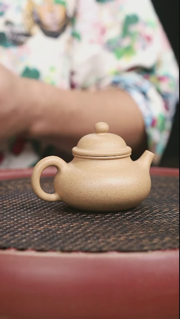 茶壶紫砂老档口黄金段容天140CC