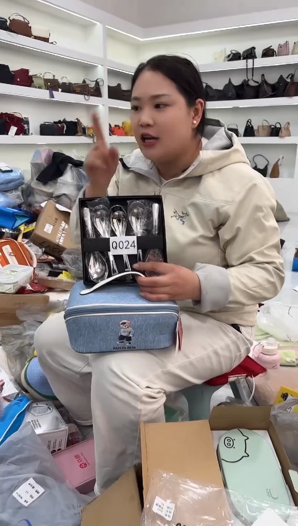 织物琪老板女包超好看商品图片下单