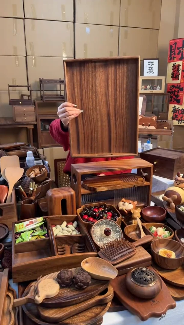 【闪购商品】微瑕胡桃木高耳大号托盘