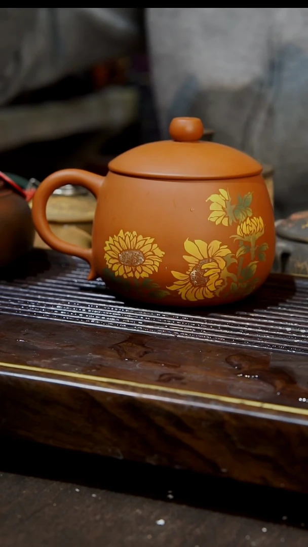 云南建紫陶全手工无瑕  014  200cc