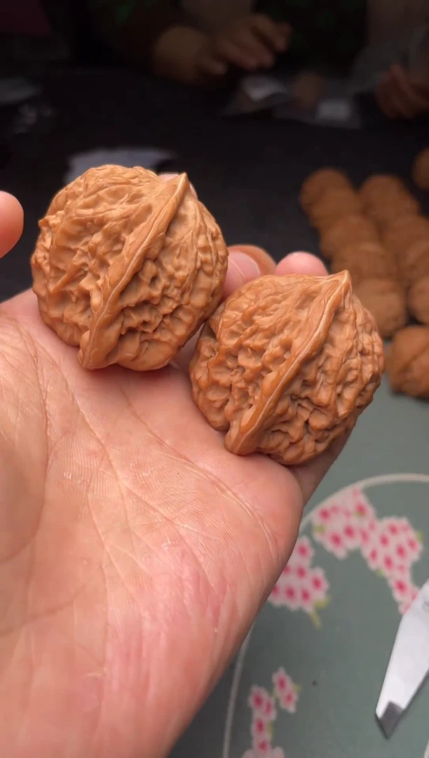 把件文玩核桃a298  凤凰台 39尺