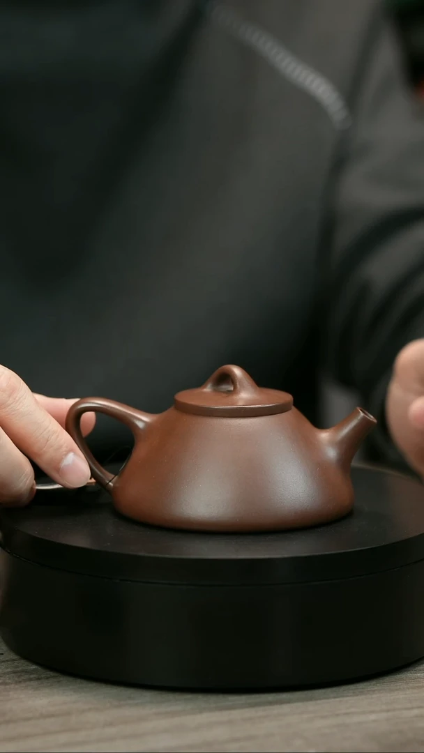 茶壶紫砂云***界H1462赵信军光素水波石瓢