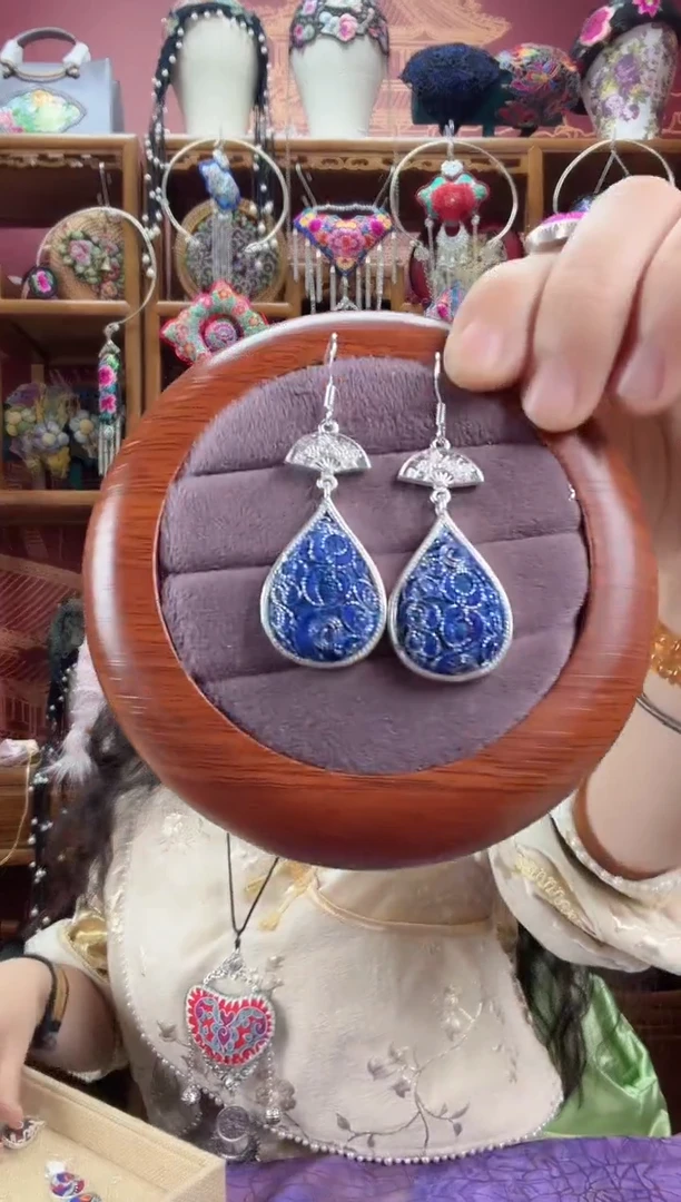 刺绣耳环36甜甜家