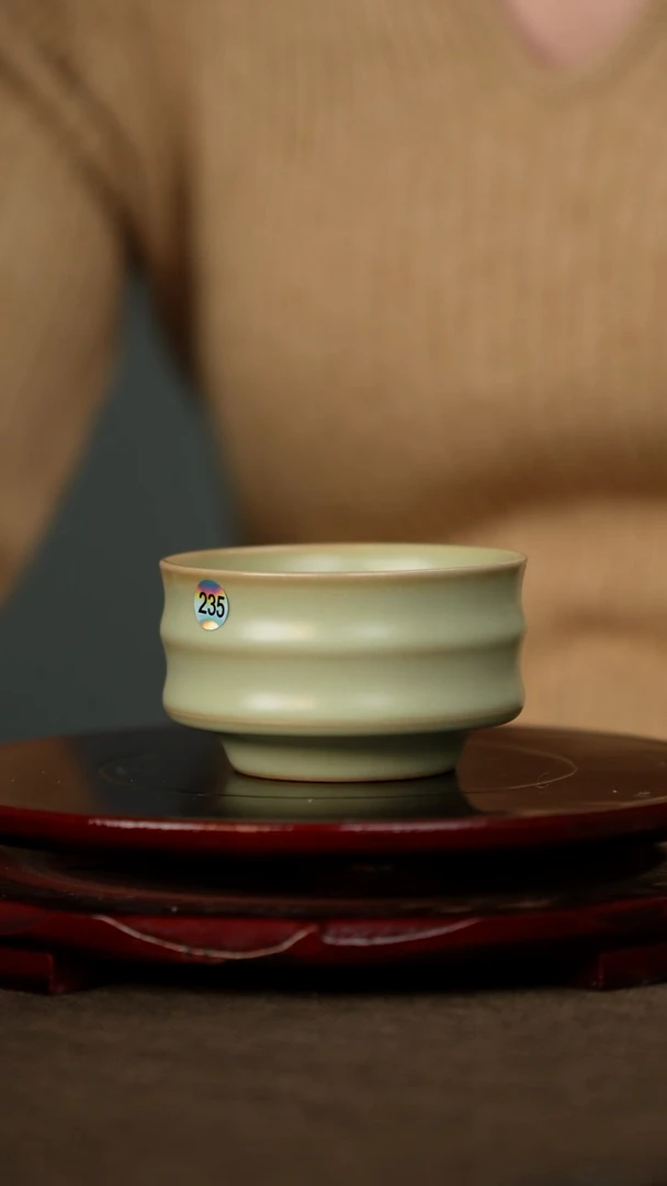 全品 粉青 竹节杯 带底款