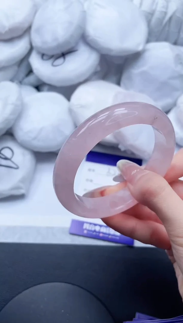 【闪购商品】石英质玉手镯未镶嵌19L325-58