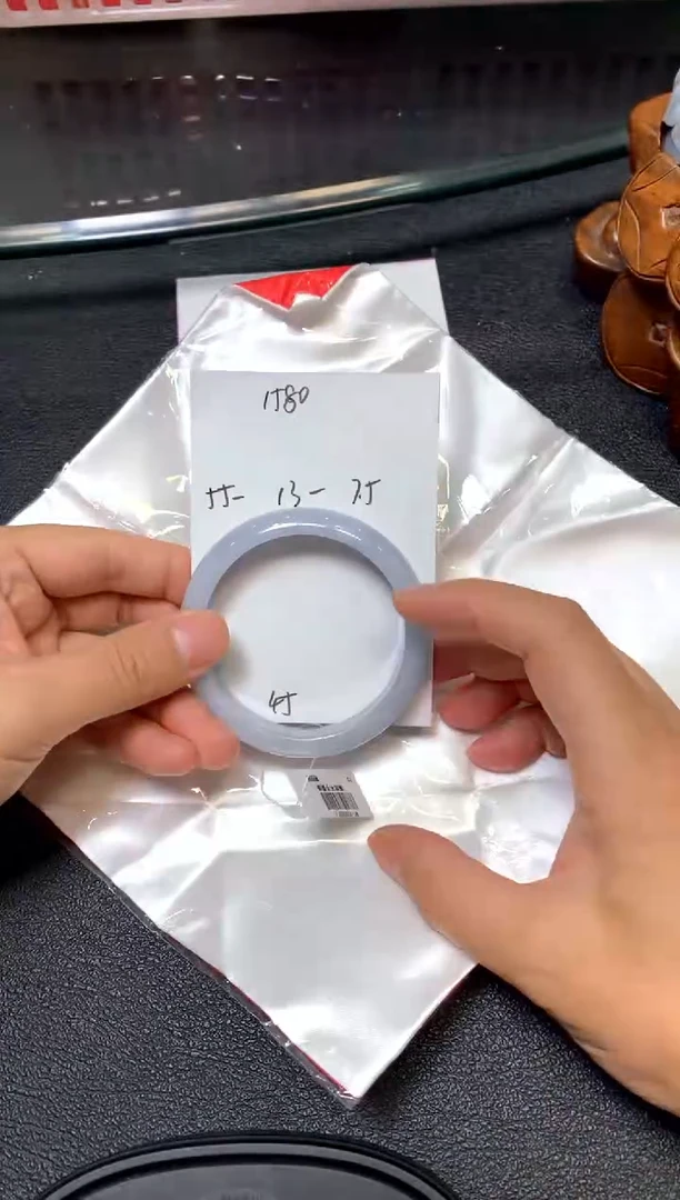 未镶嵌手镯翡翠/潘10-21/--45