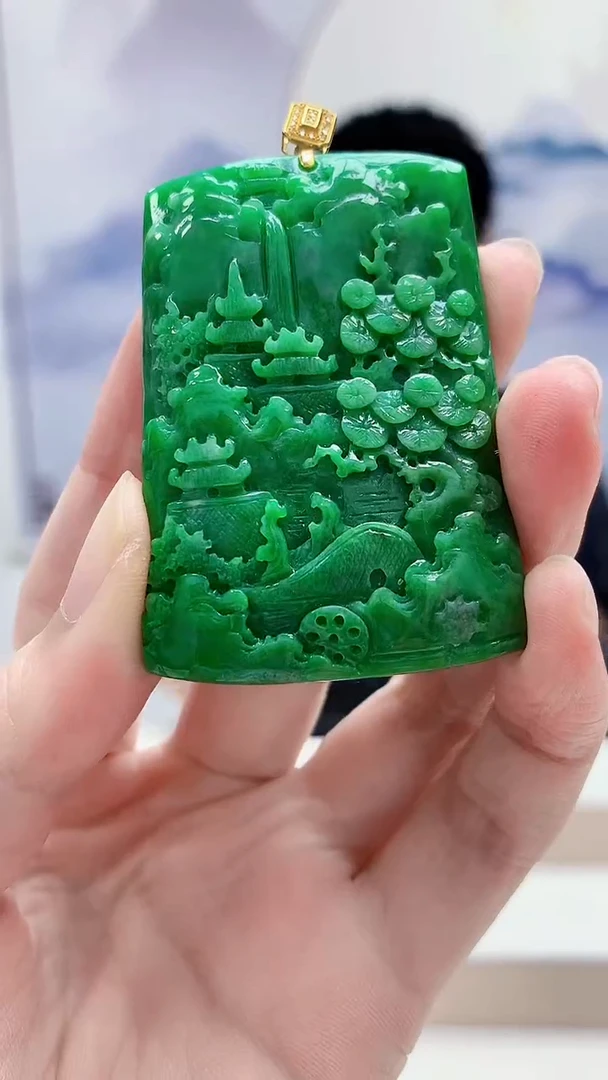 未镶嵌定制翡翠枫5028zm-毛货挂件