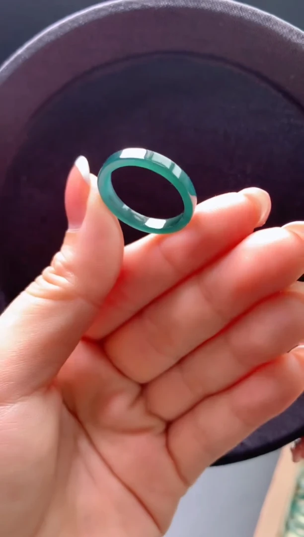 翡翠未镶嵌颈饰0398729406