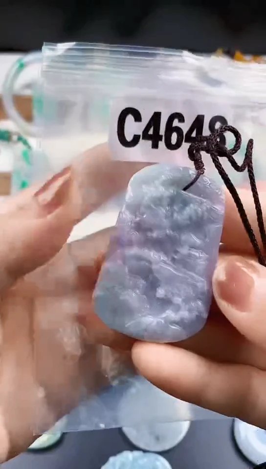 颈饰未镶嵌翡翠天然翡翠吊坠挂件