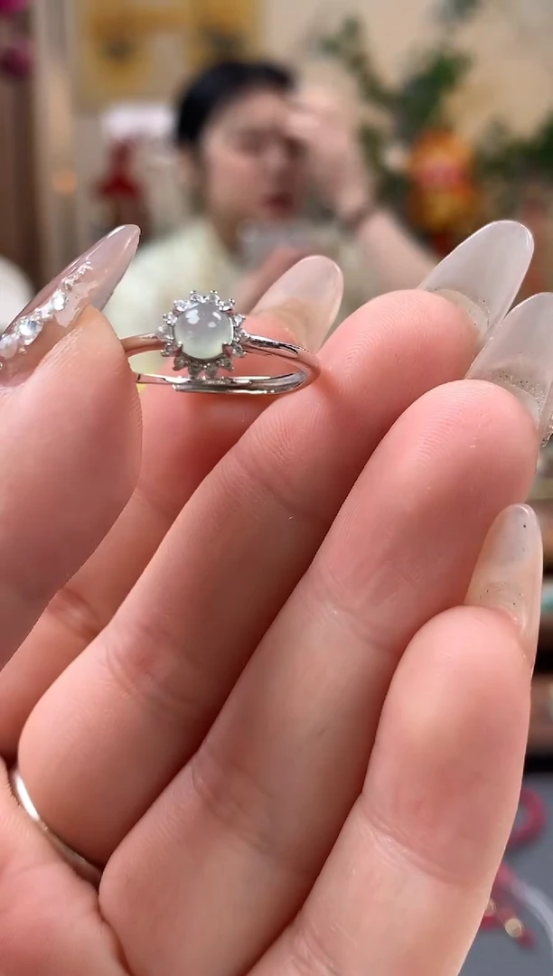 【闪购商品】翡翠戒指未镶嵌戒指