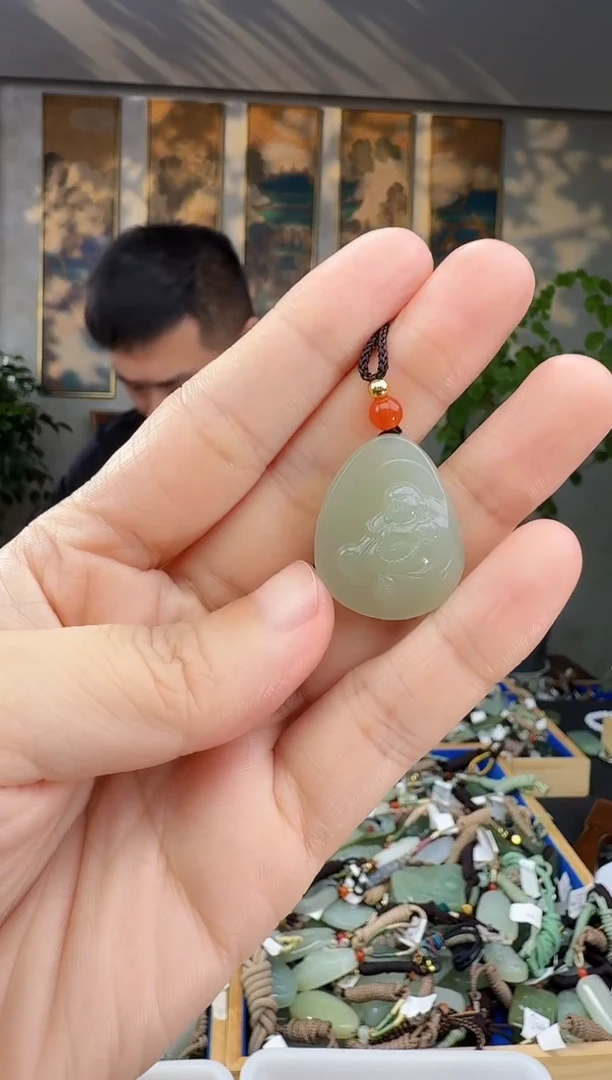 未镶嵌和田玉挂件拍一发一