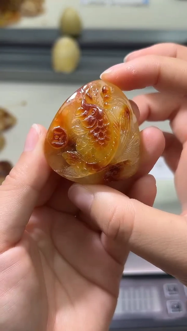 裸石琥珀未镶嵌琥珀蜜蜡吊坠