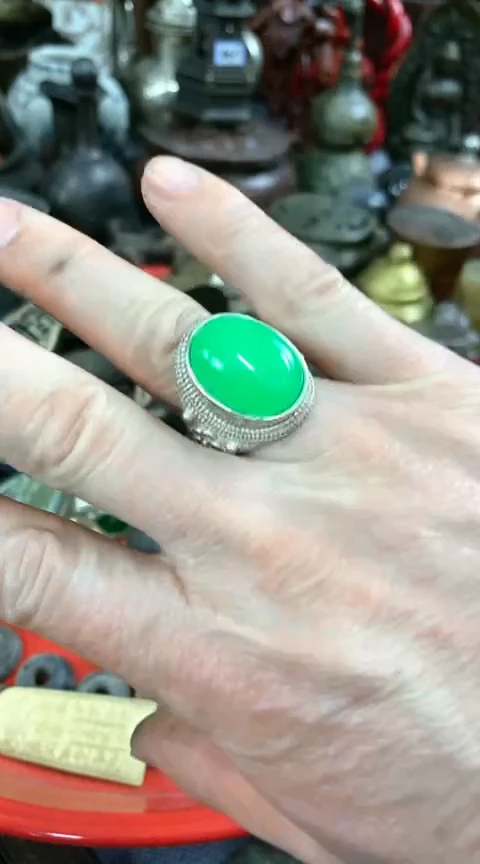 【闪购商品】一物一拍编号绿圆指链