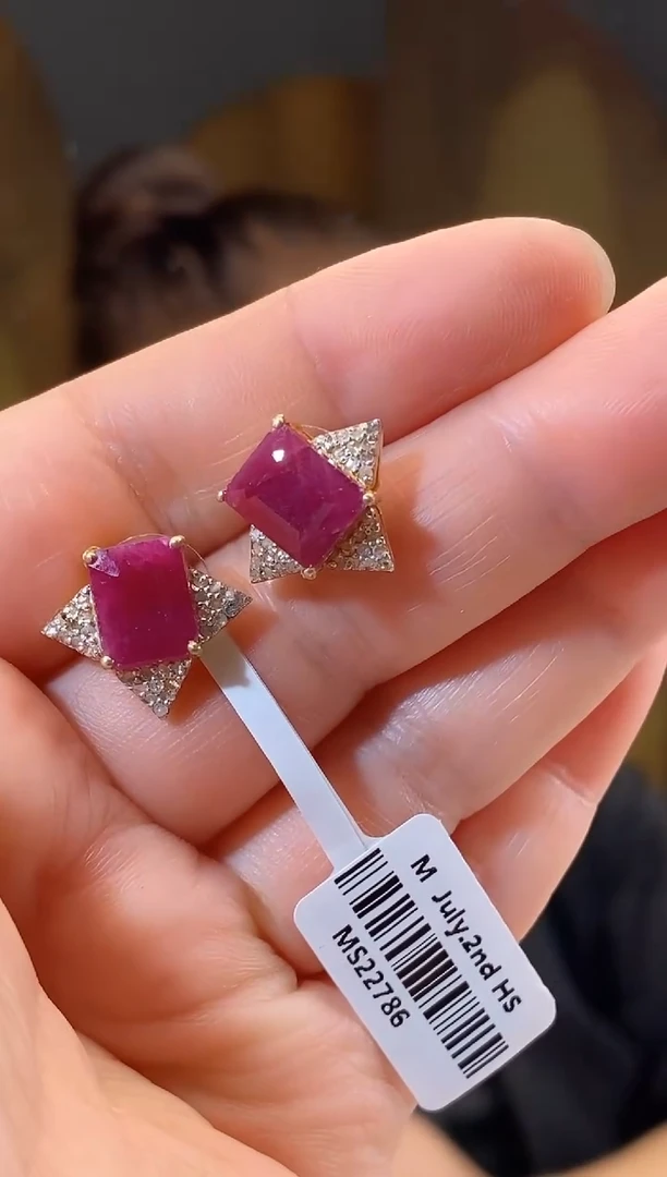 未镶嵌耳饰红宝石天然无烧红宝石耳饰