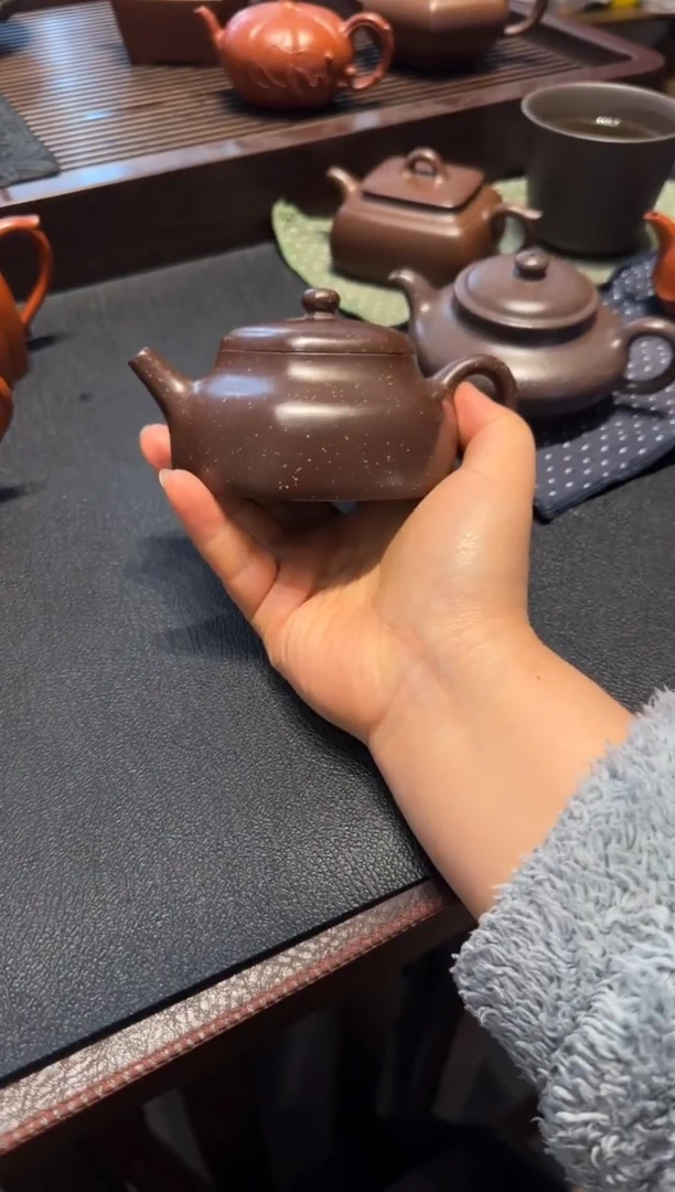 【闪购商品】紫砂茶壶师哥六方静乐