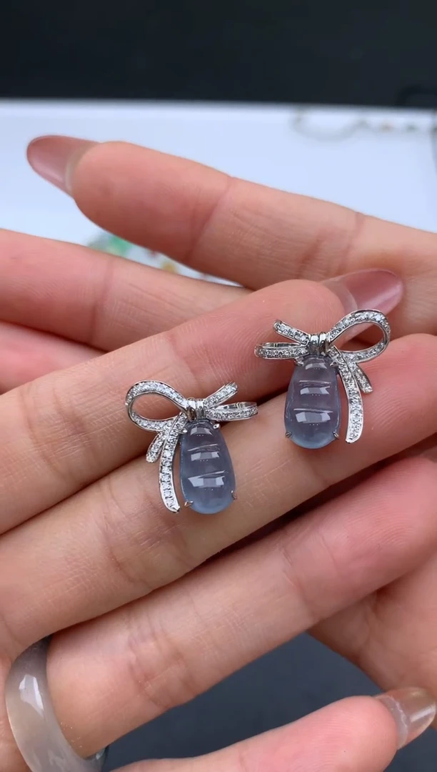 18K金镶嵌定制翡翠苏*镶嵌费不退不换