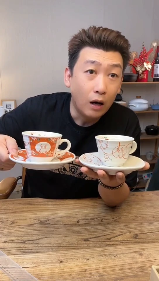 16724两杯两碟.......