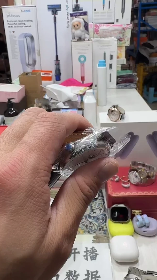 瓷片U*e名品折扣名品折扣名品折扣@@1