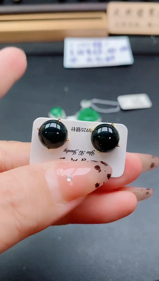 银S925镶嵌戒指翡翠1