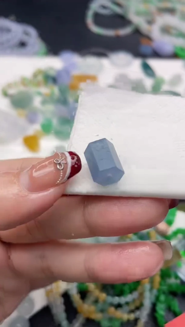 【闪购商品】定制翡翠未镶嵌珠子