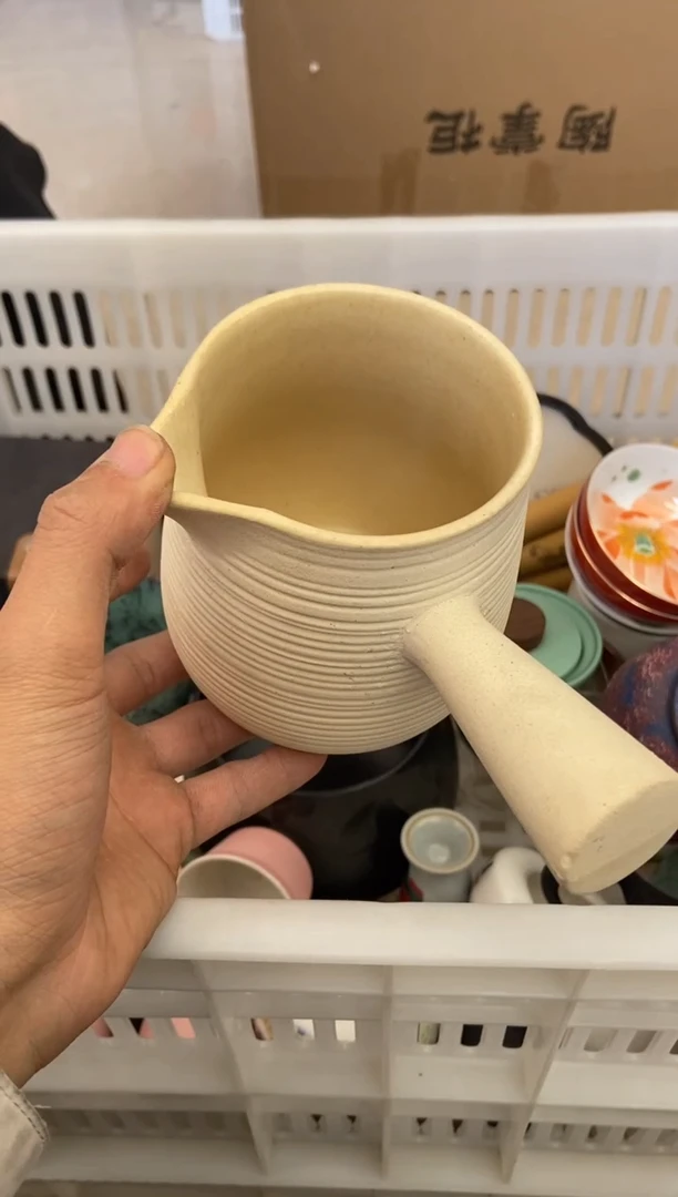 无运费险有瑕疵的摄影的产品有使用过的痕迹有点脏介意勿拍