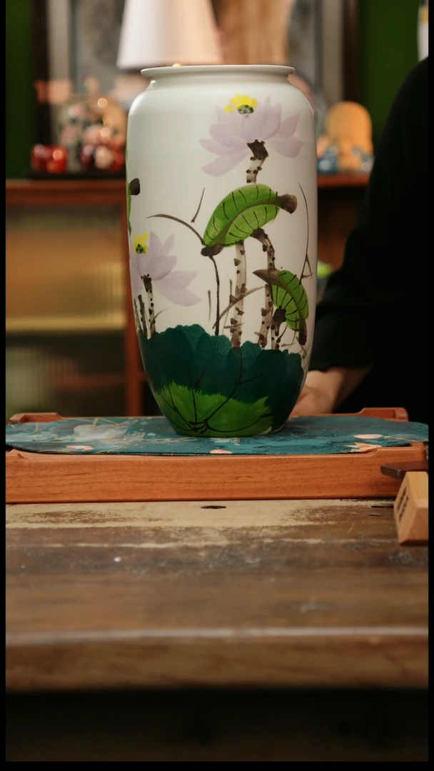 摆件景德镇纯手工釉下彩精品花瓶