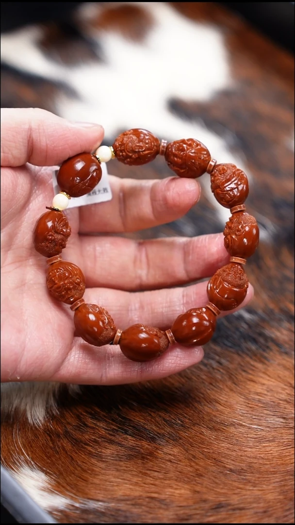 吊坠橄榄核达摩回血28号