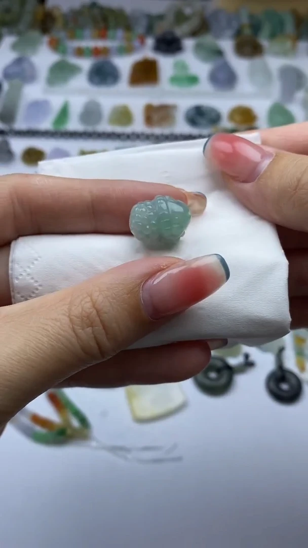 未镶嵌挂件翡翠翡翠