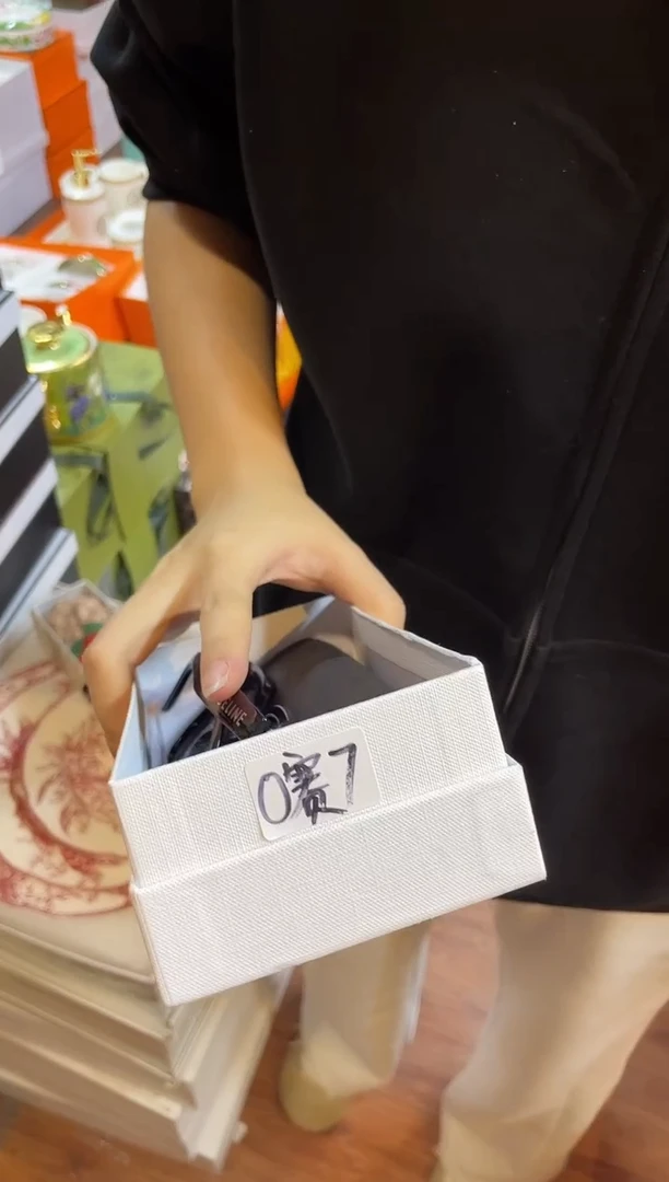 杯鸿辉家品牌瓷器，京东包邮！