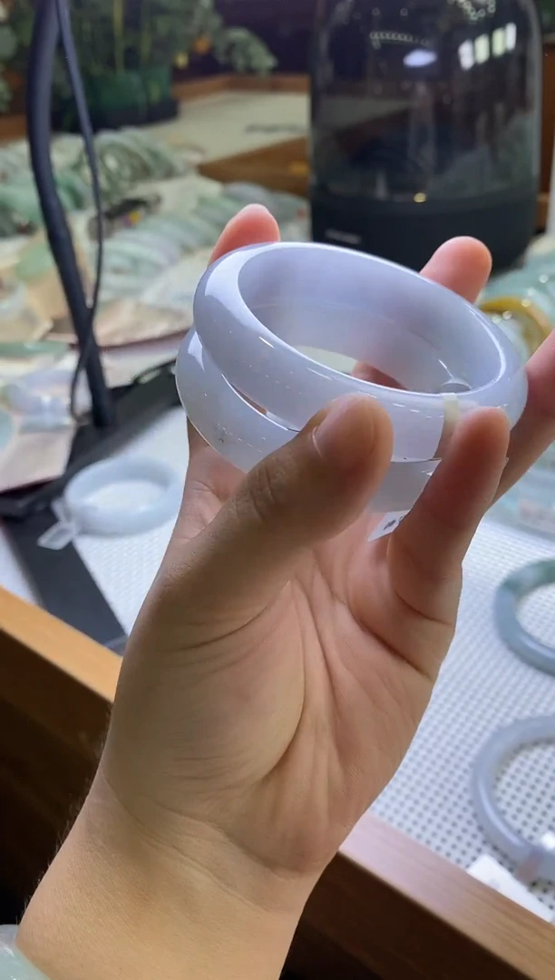 翡翠手镯未镶嵌多样性发一，4016