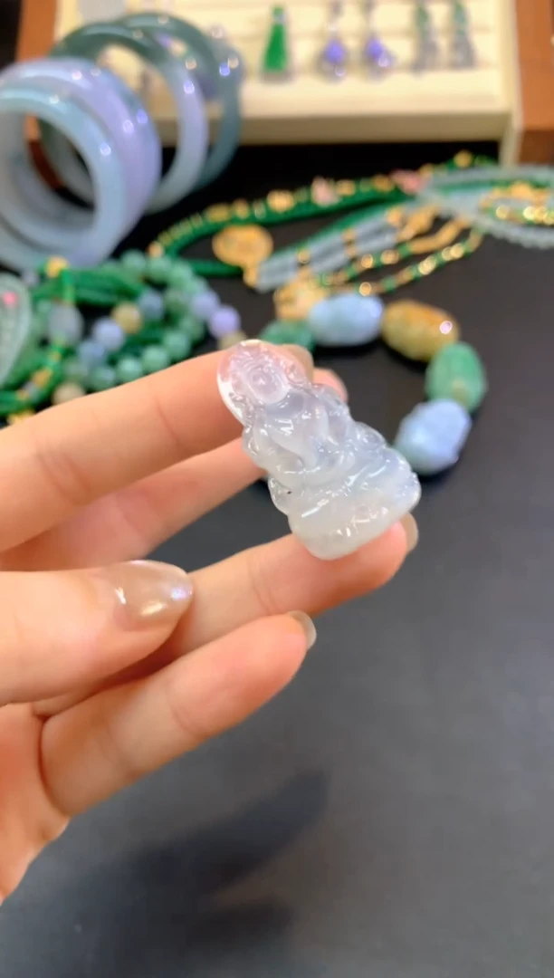 吊坠(不含链)未镶嵌翡翠吊坠|900+45