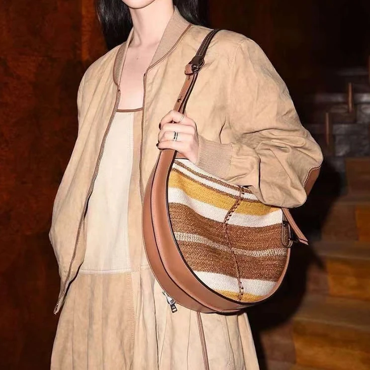 宝丫轻奢  女式时髦复古宽松夹克外套K3103