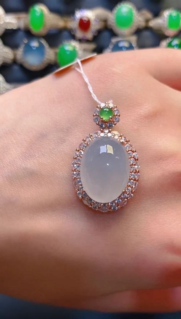 银S925镶嵌翡翠耳饰天然