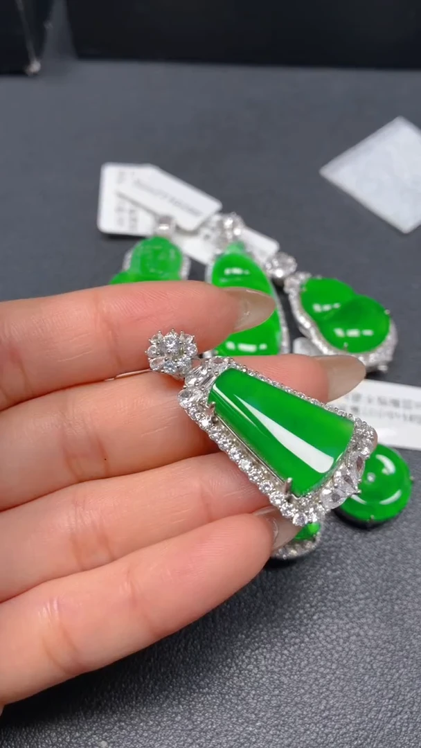 银S925镶嵌挂件翡翠111111