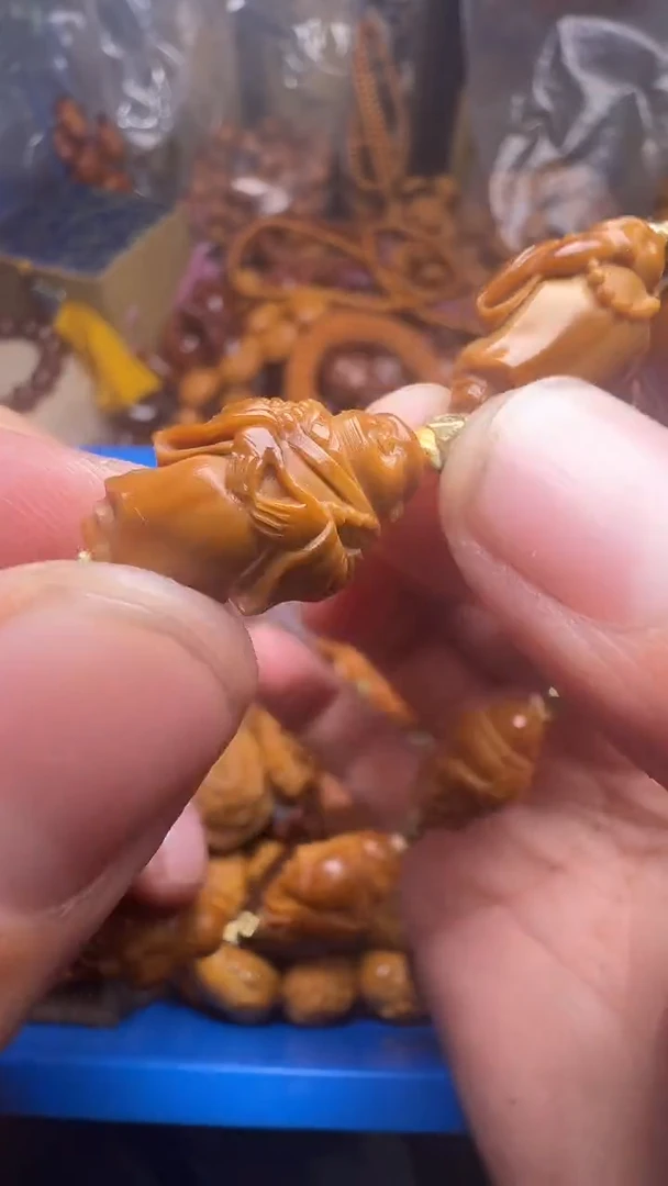 手串橄榄核弥勒一串
