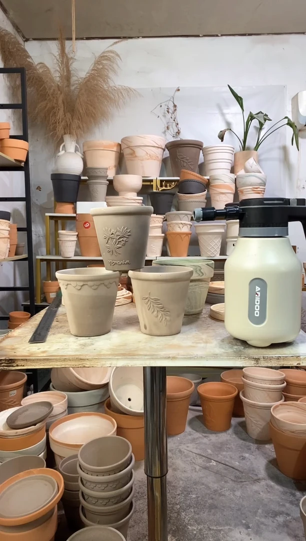 13*13灰陶浮雕3图案 3盆无托