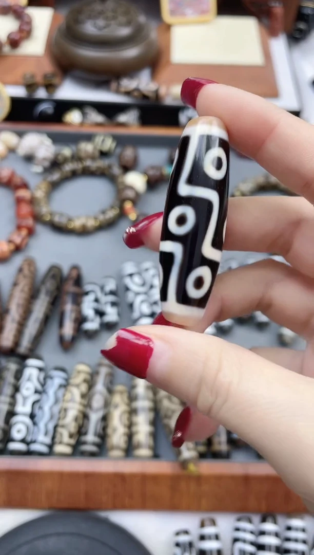 【闪购商品】玛瑙/玉髓珠珠未镶嵌高品手工九眼