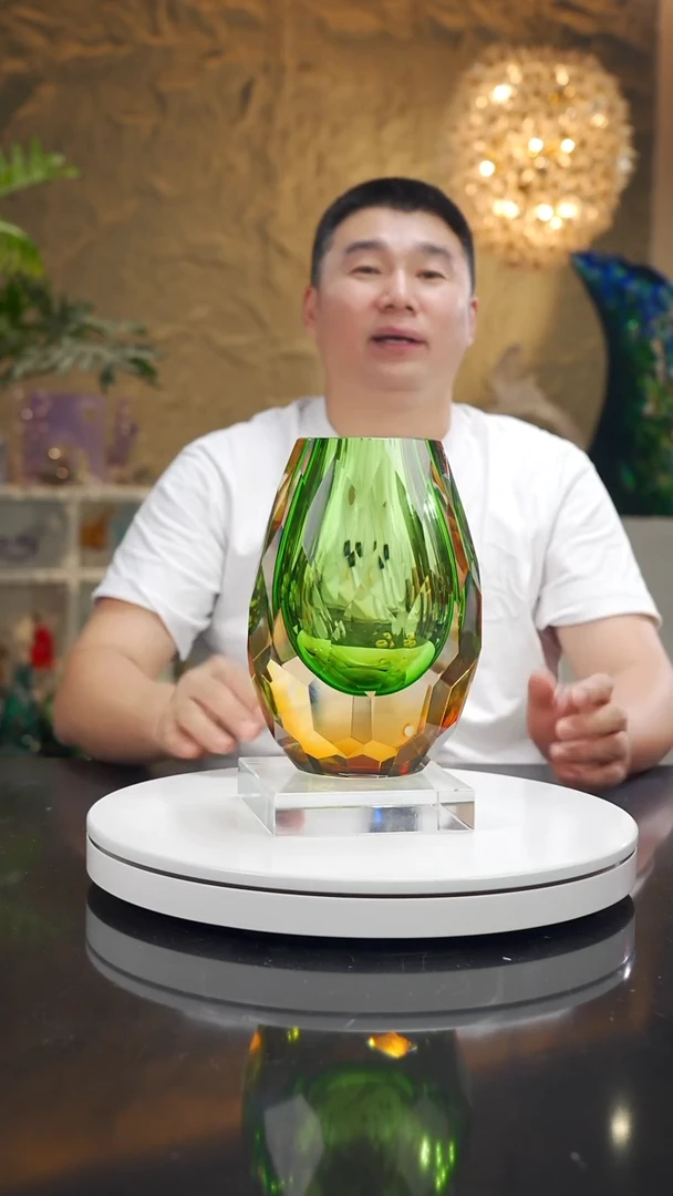 摆件福利琥珀绿切面花瓶