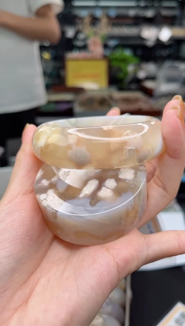 【闪购商品】石英质玉手镯未镶嵌60圈口（赠品镯心）3650445