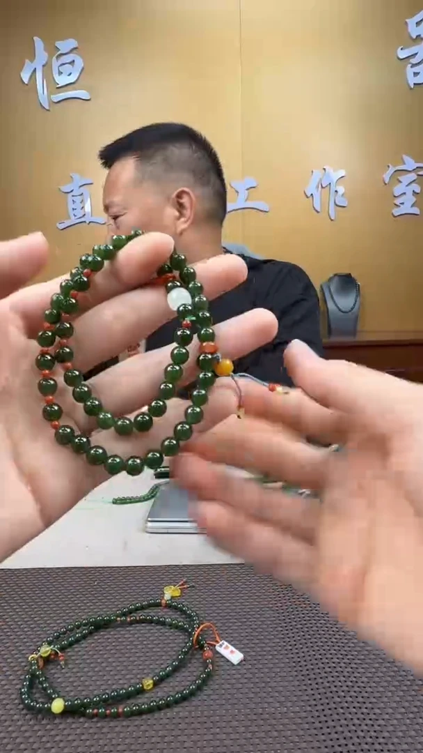 和田玉未镶嵌颈饰手串5-6多样性，发一