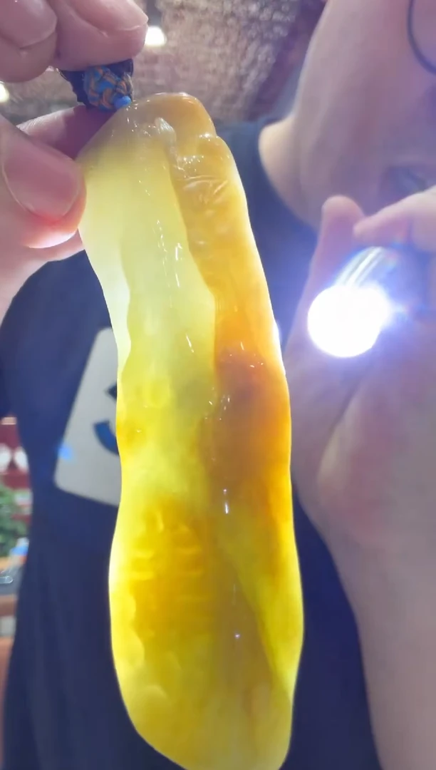 未镶嵌挂件翡翠A货翡翠孤品国雕谢林工