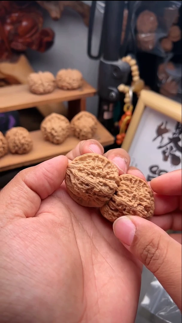 吊坠文玩核桃承德火焰马蹄38
