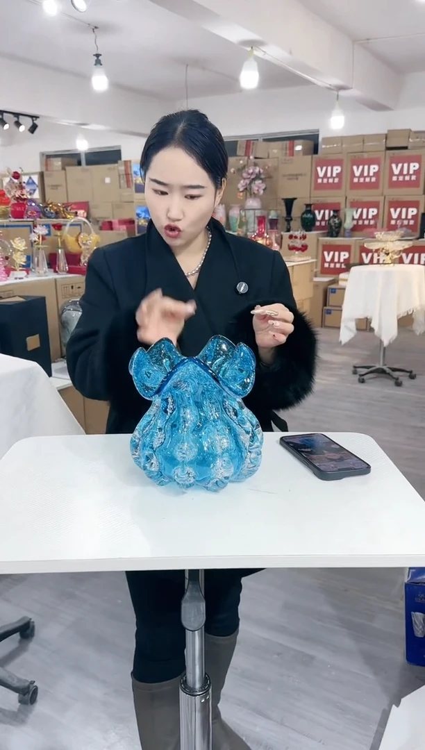 【闪购商品】琉璃静姐花器J-品45